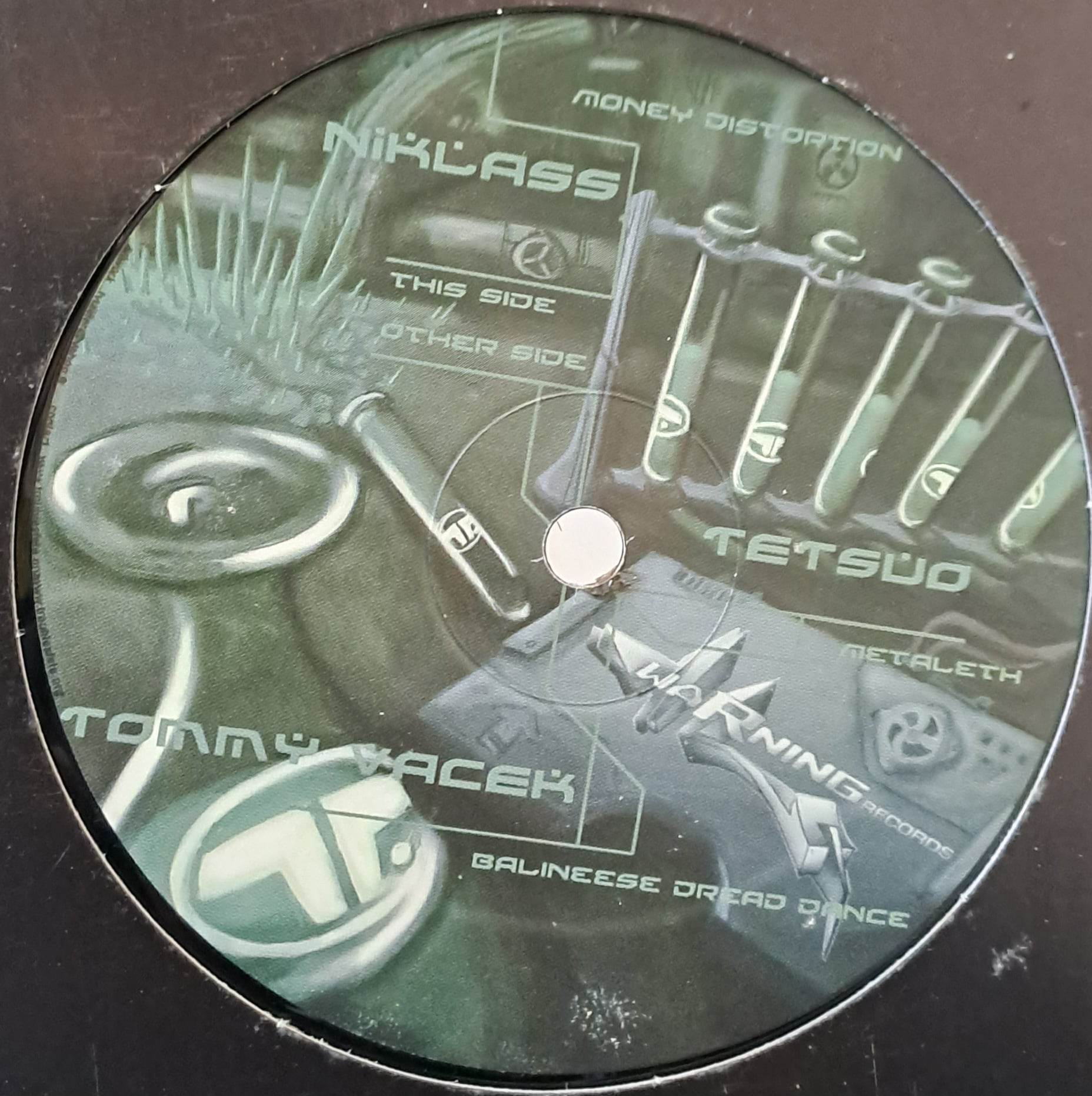 3) Warning 02 - vinyle hard techno