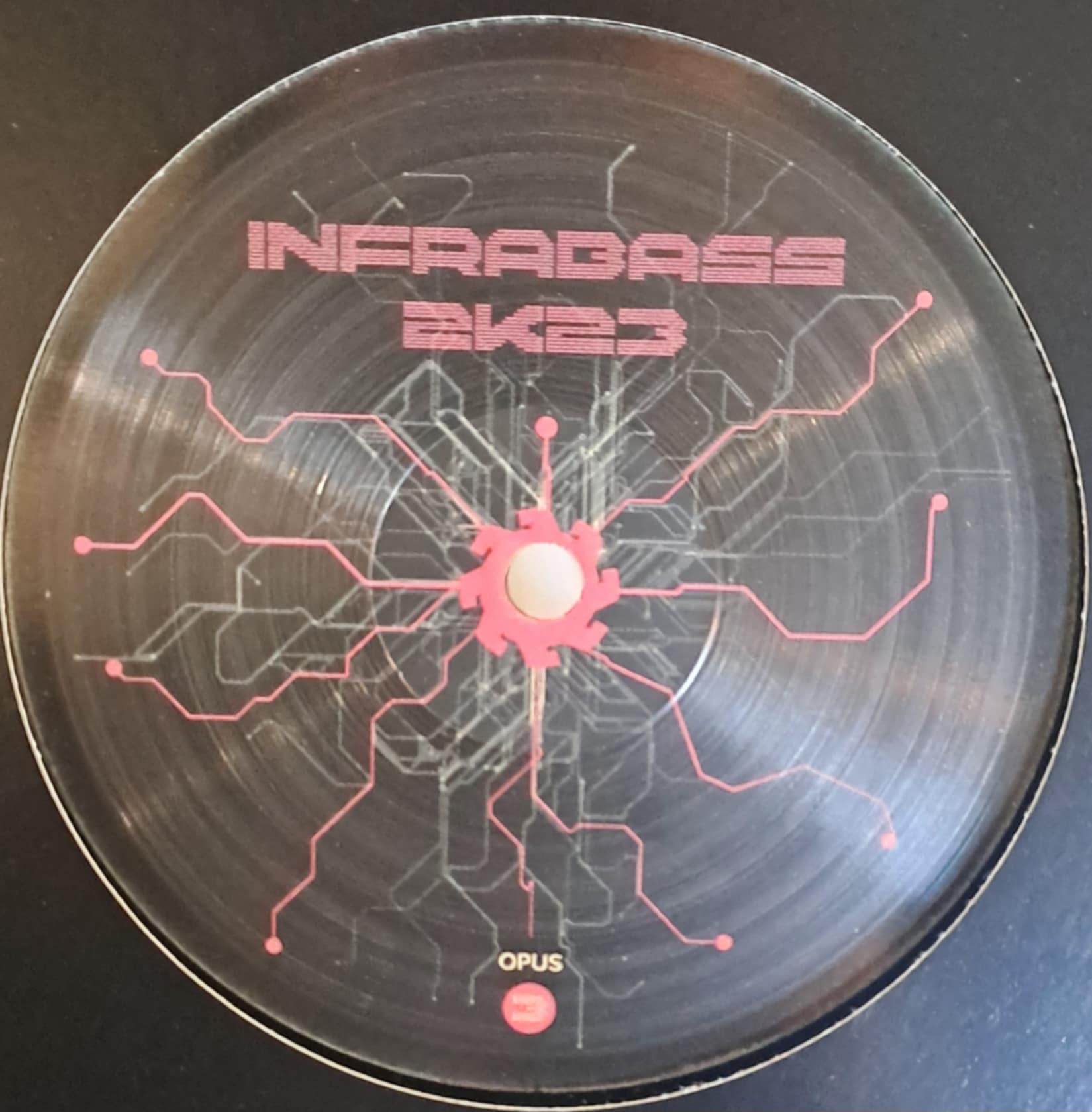 Infrabass 2K23 03 - vinyle techno