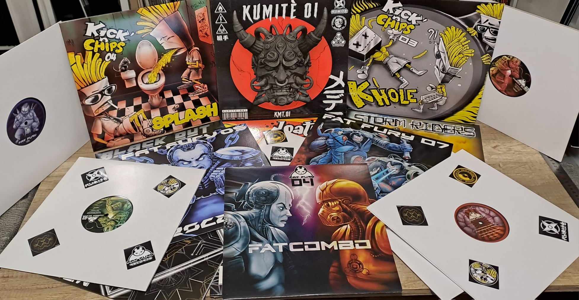 20% sur le 5eme lot de Noël des labels de Insane Teknology de 18 vinyles neufs - vinyle freetekno