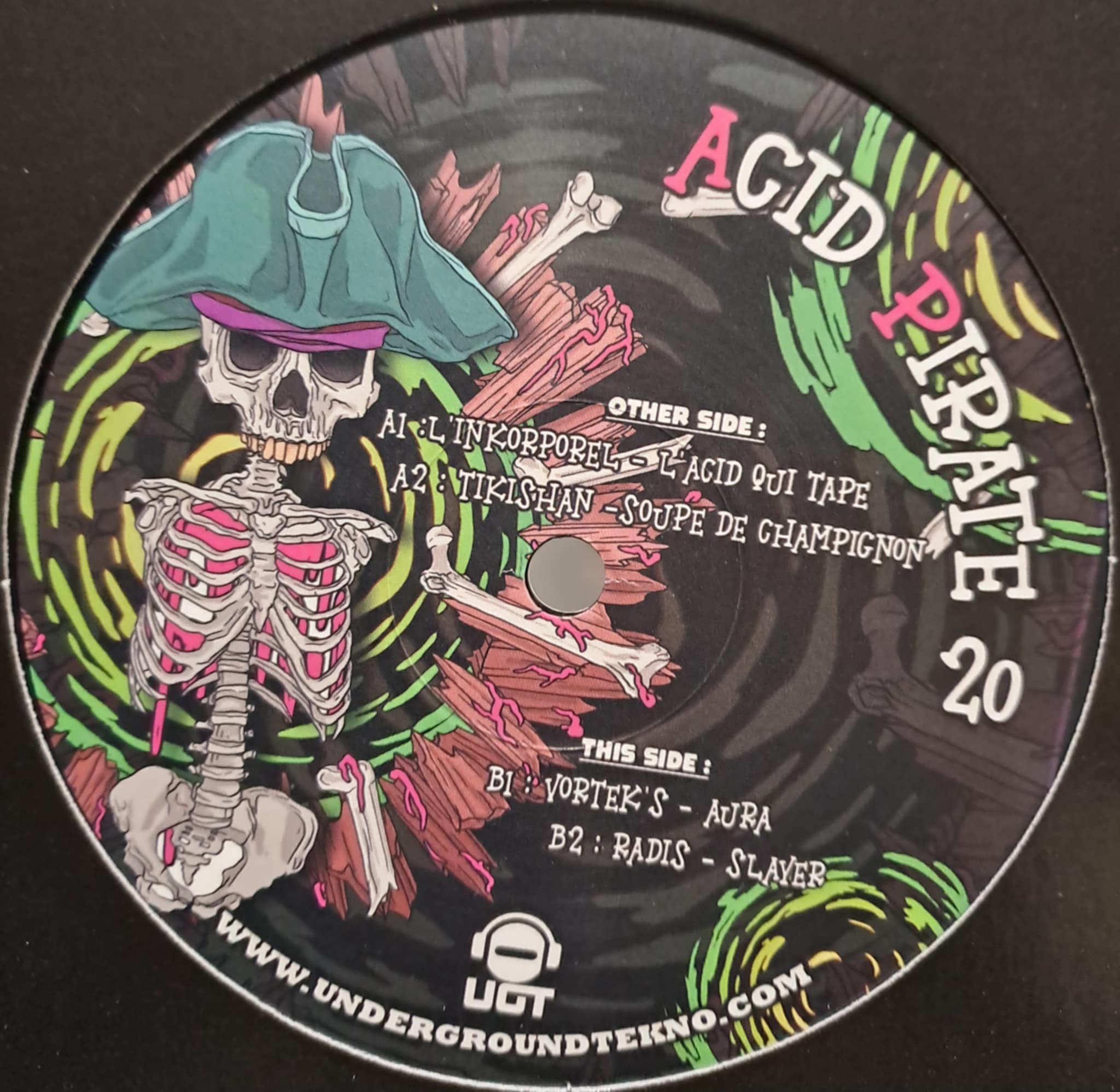 Acid Pirate 20 (dernières copies en stock) - vinyle acidcore