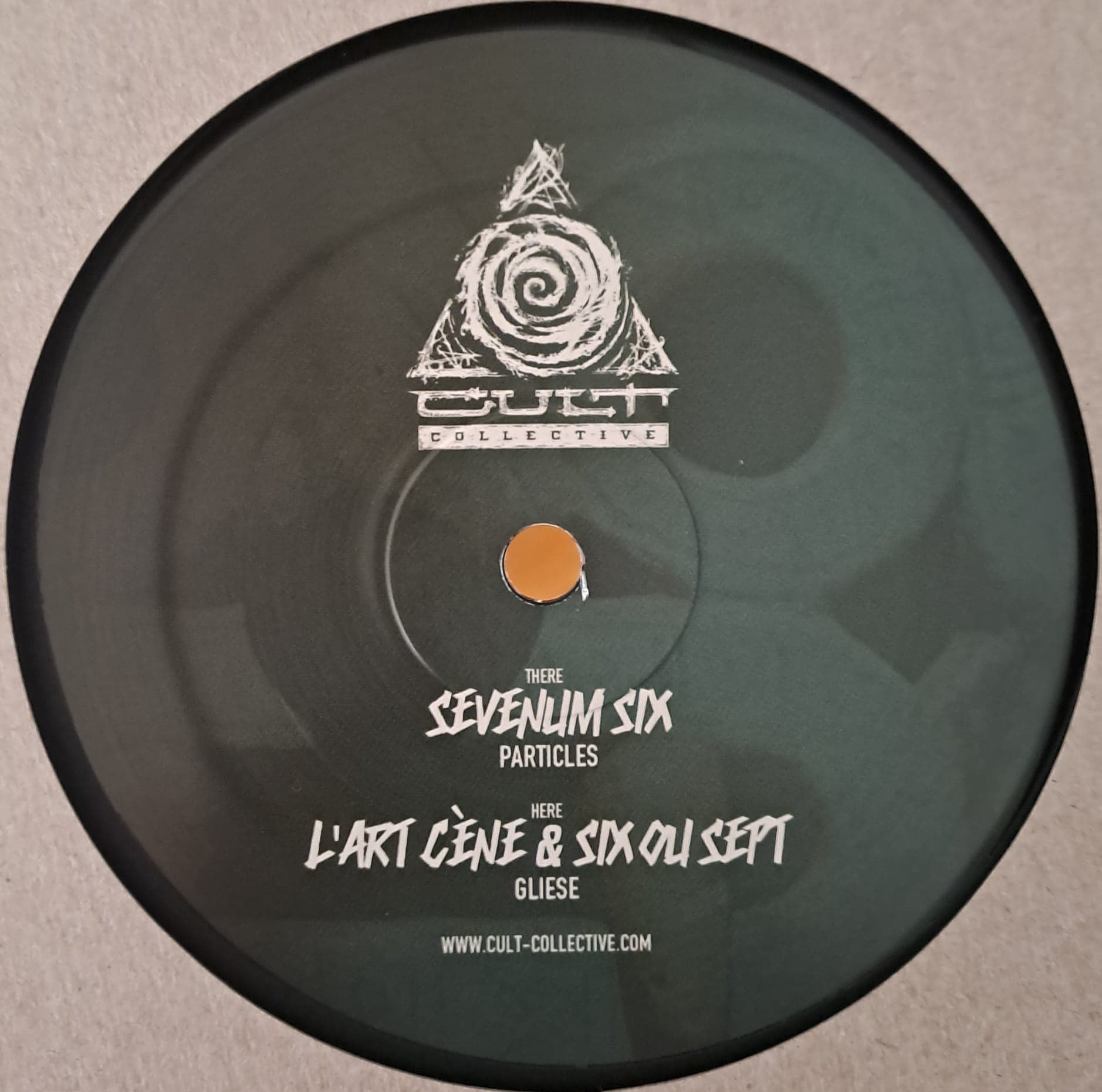 Cult Collective 33 - vinyle acidcore
