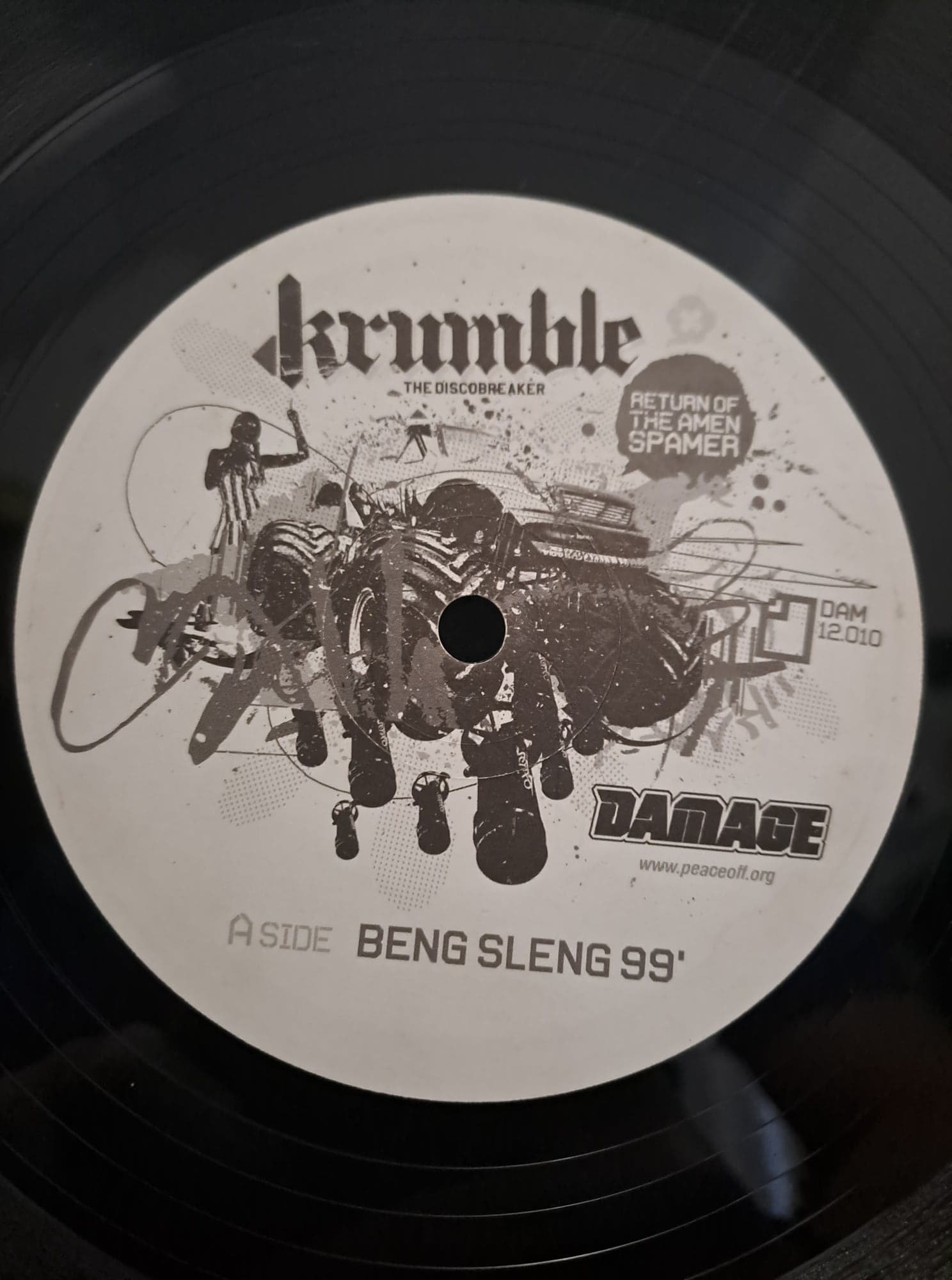 Damage 12010 - vinyle breakcore