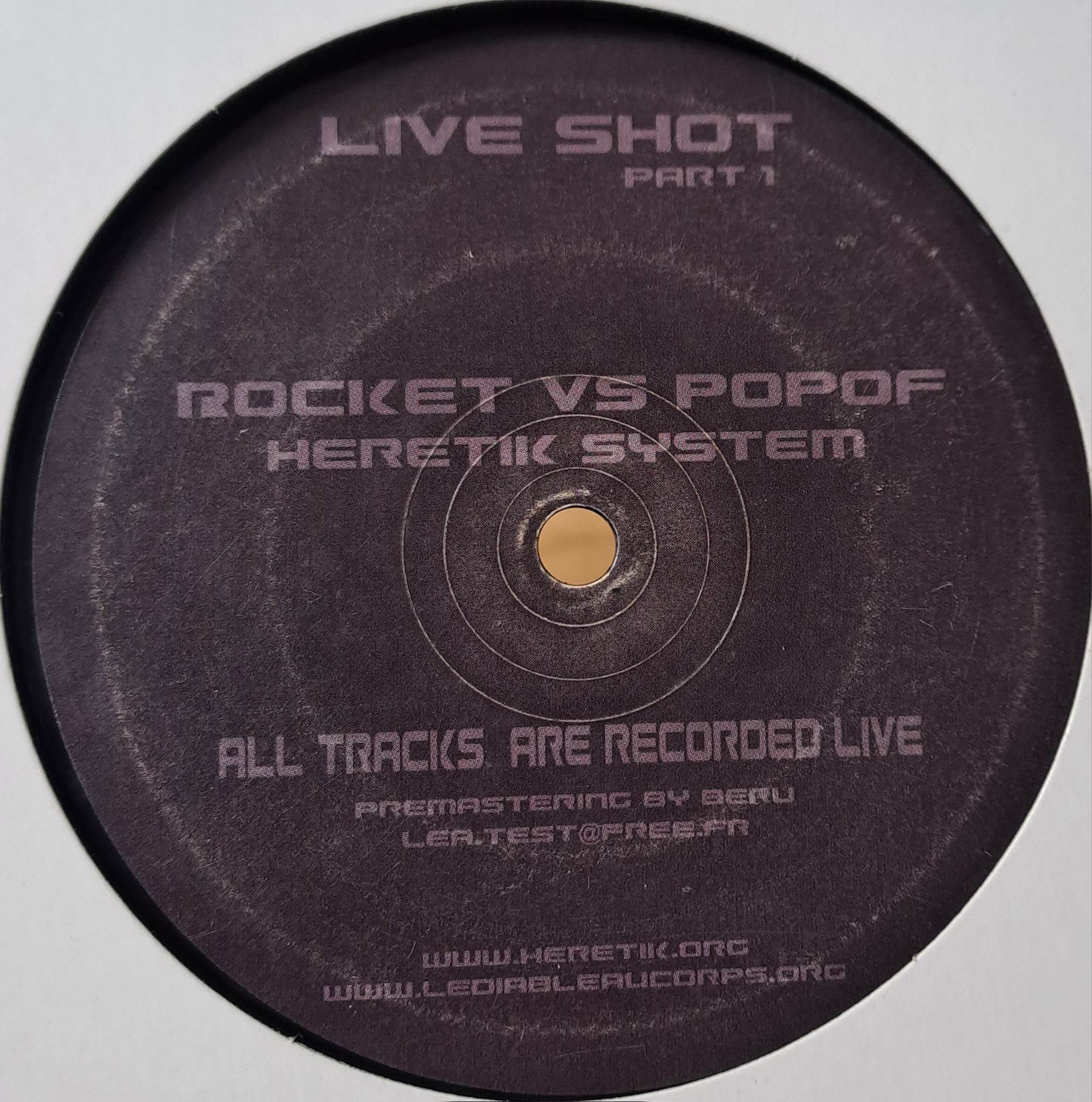 Live Shot 01 - vinyle Hardfloor