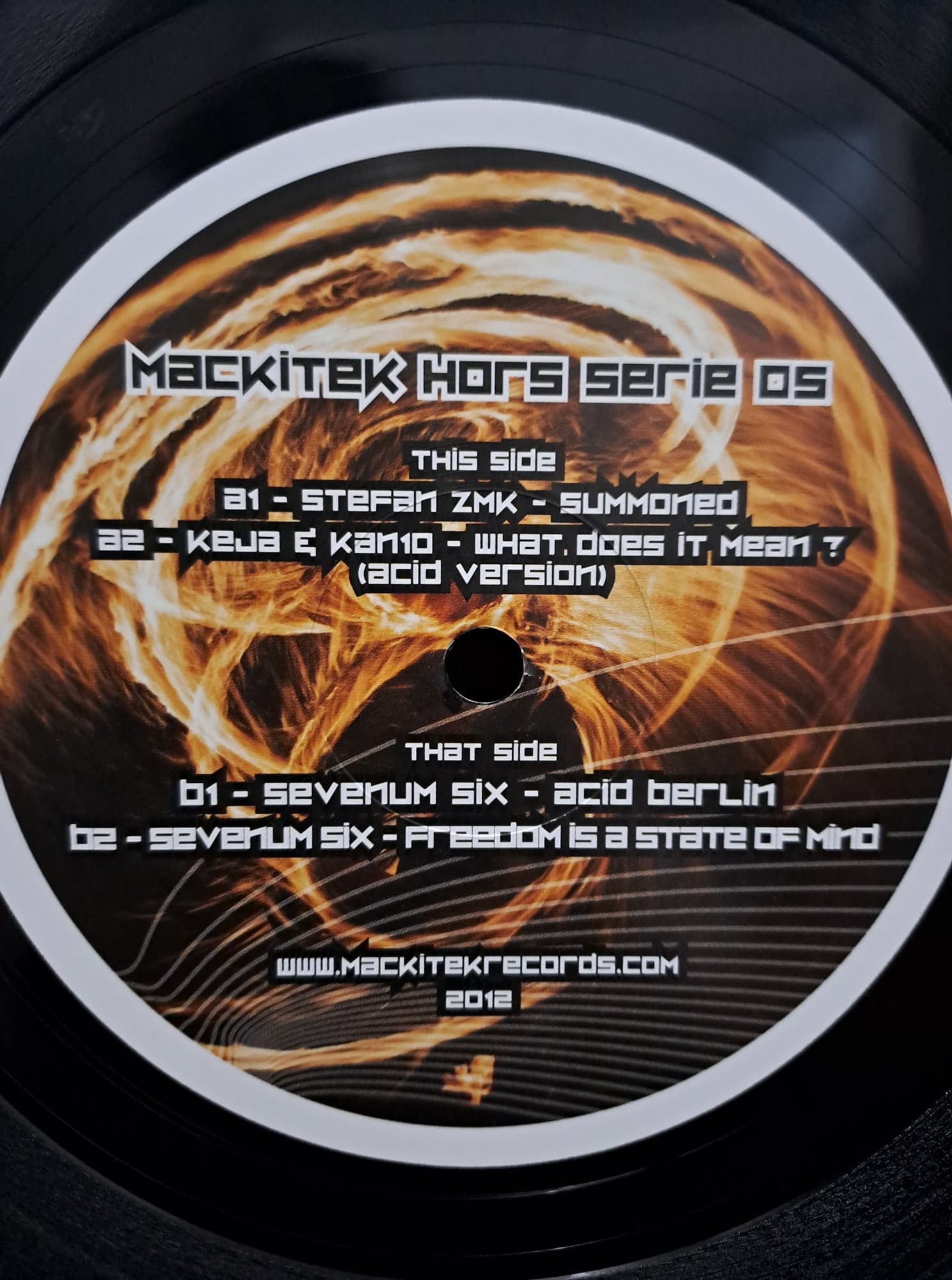 Mackitek Hors Serie 05 RP (toute dernière copie en stock) - vinyle acidcore
