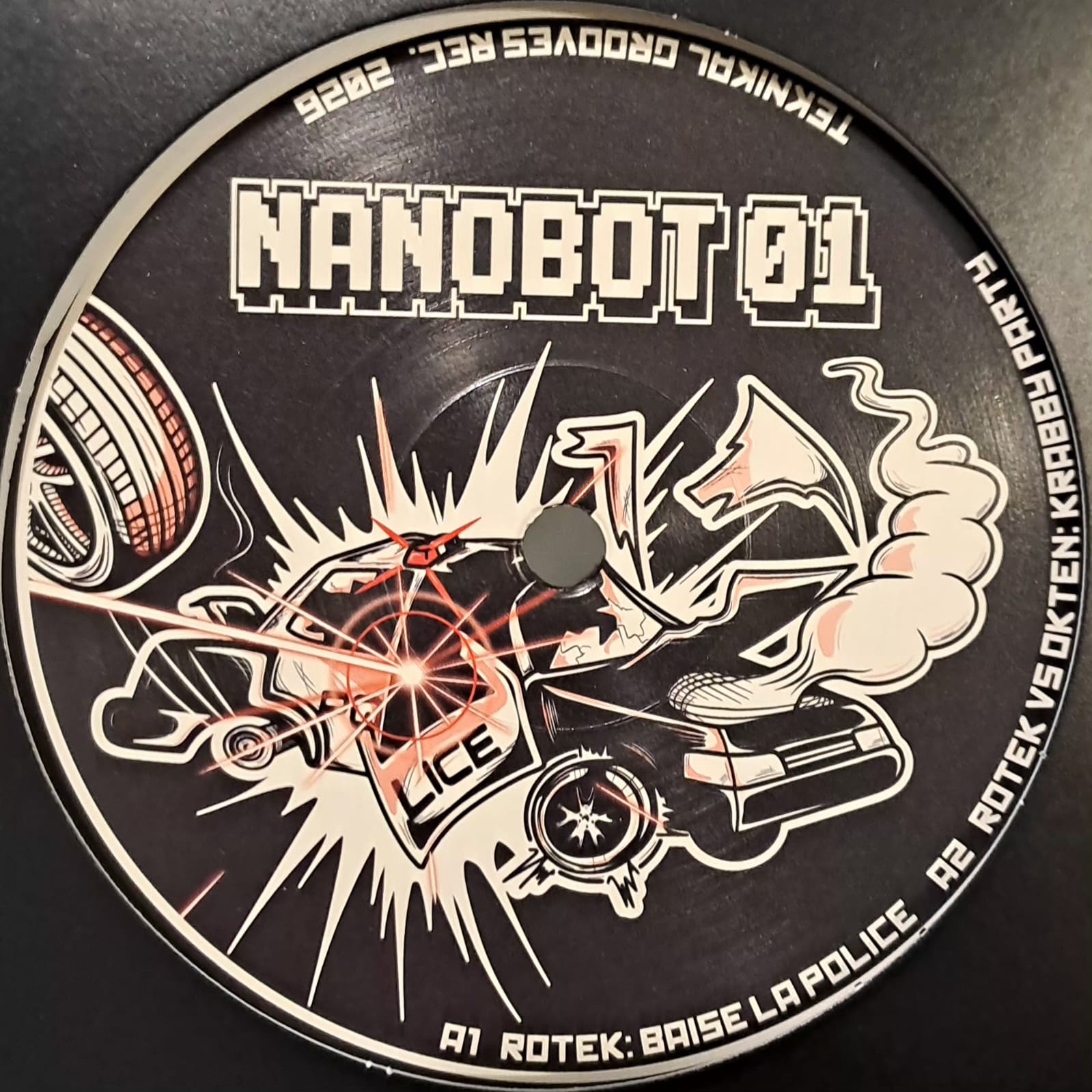 Nanobot 01 - vinyle freetekno