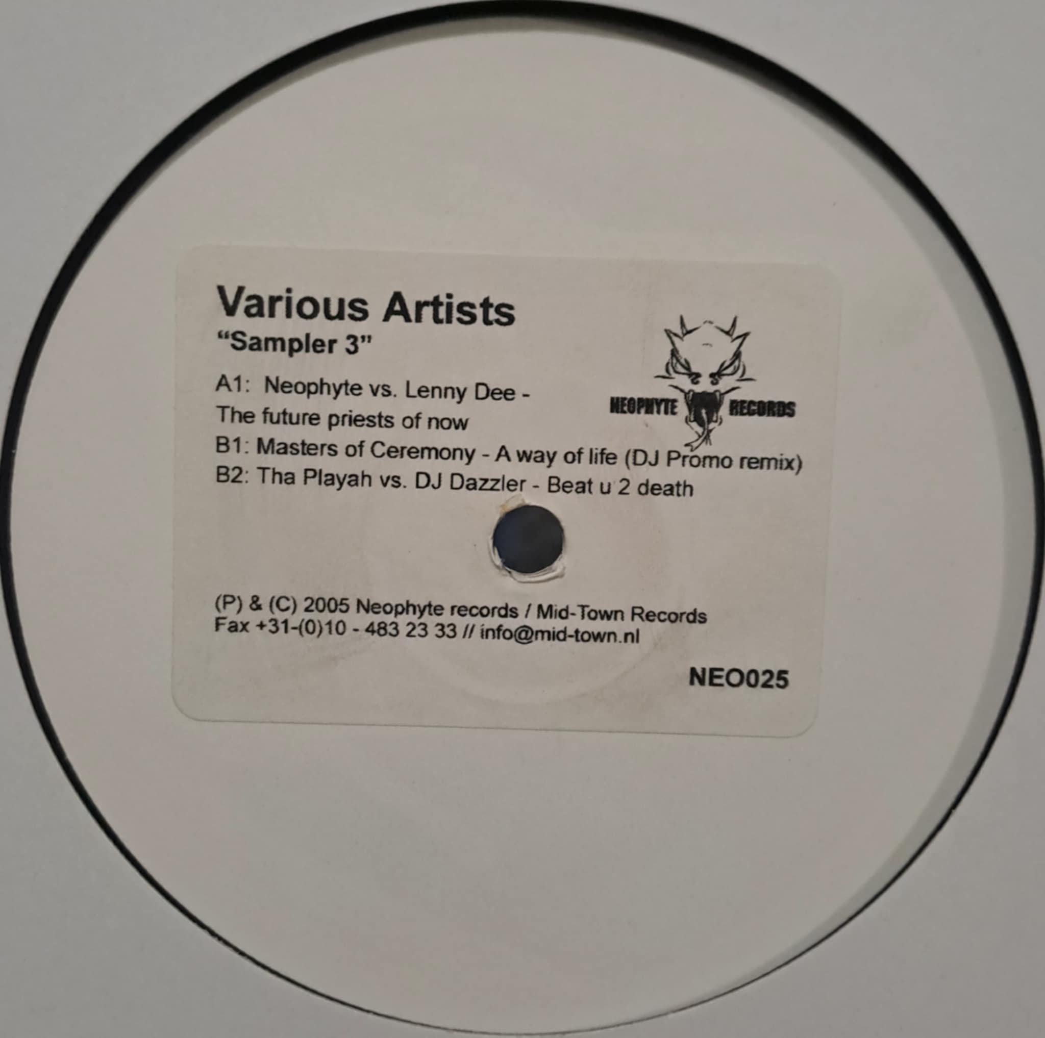 Neophyte 025 (White Label) - vinyle gabber