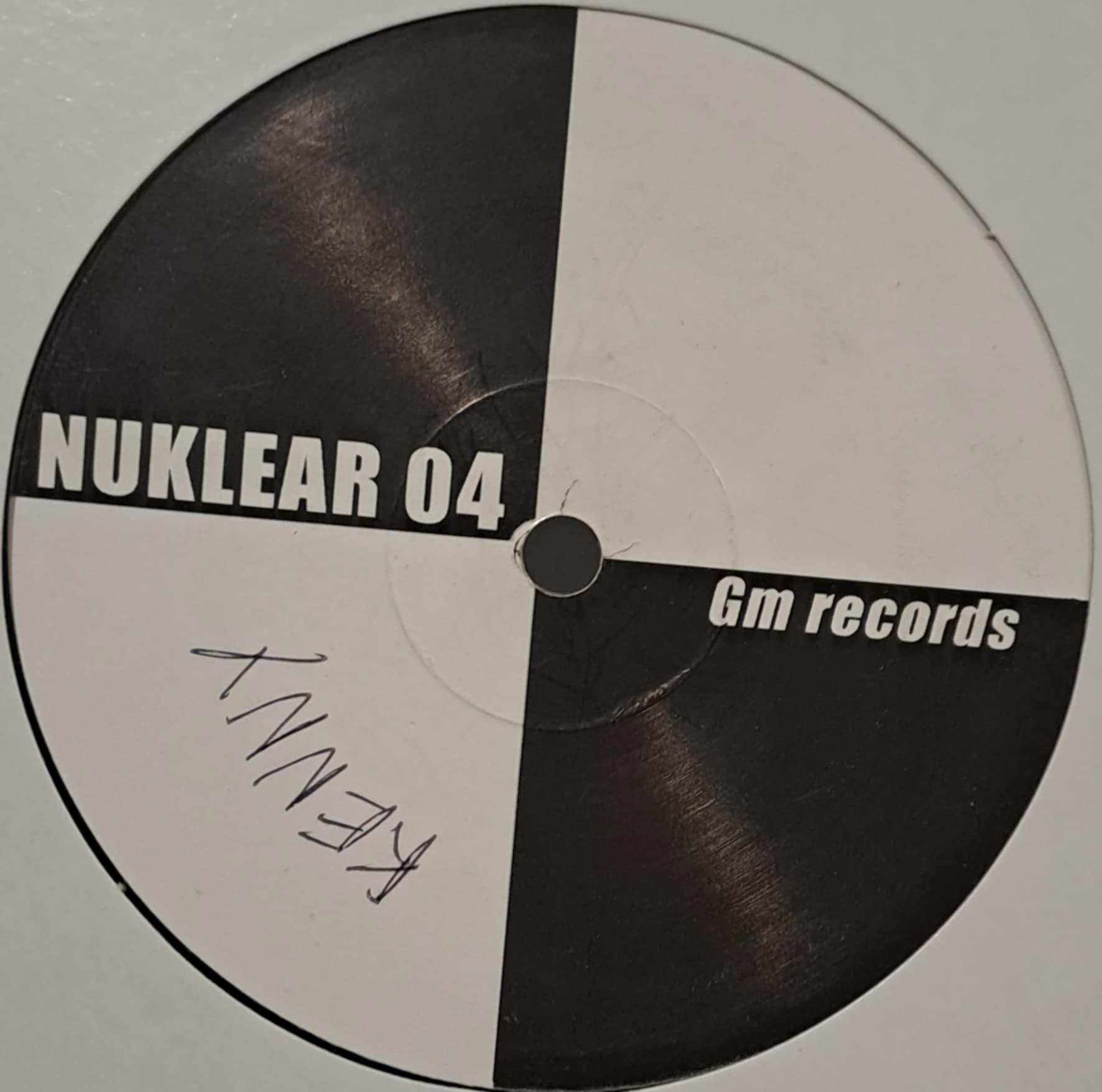Nuklear 04 - vinyle freetekno
