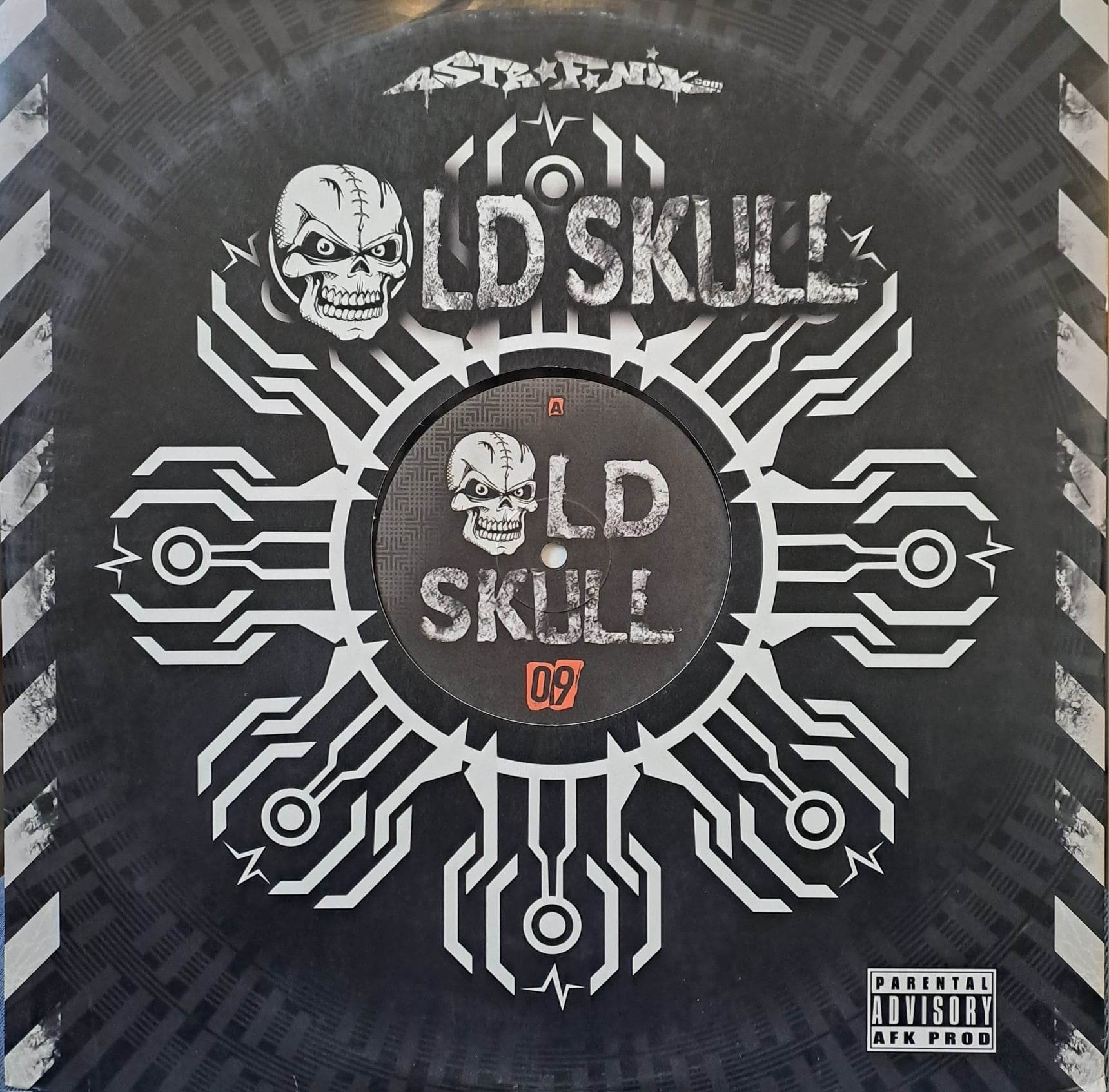 Old Skull 09 - vinyle freetekno