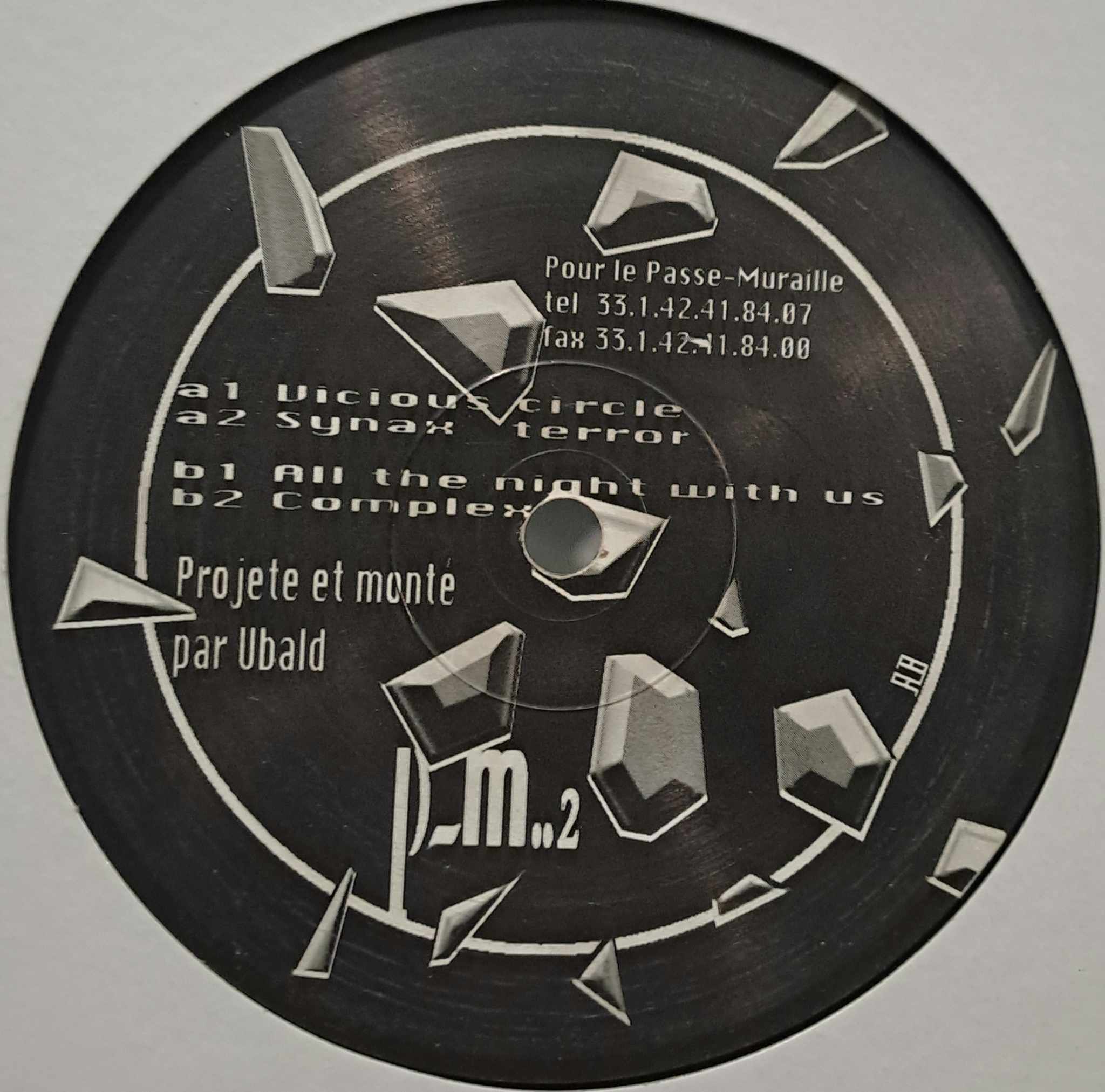 Passe-Muraille 02 - vinyle freetekno