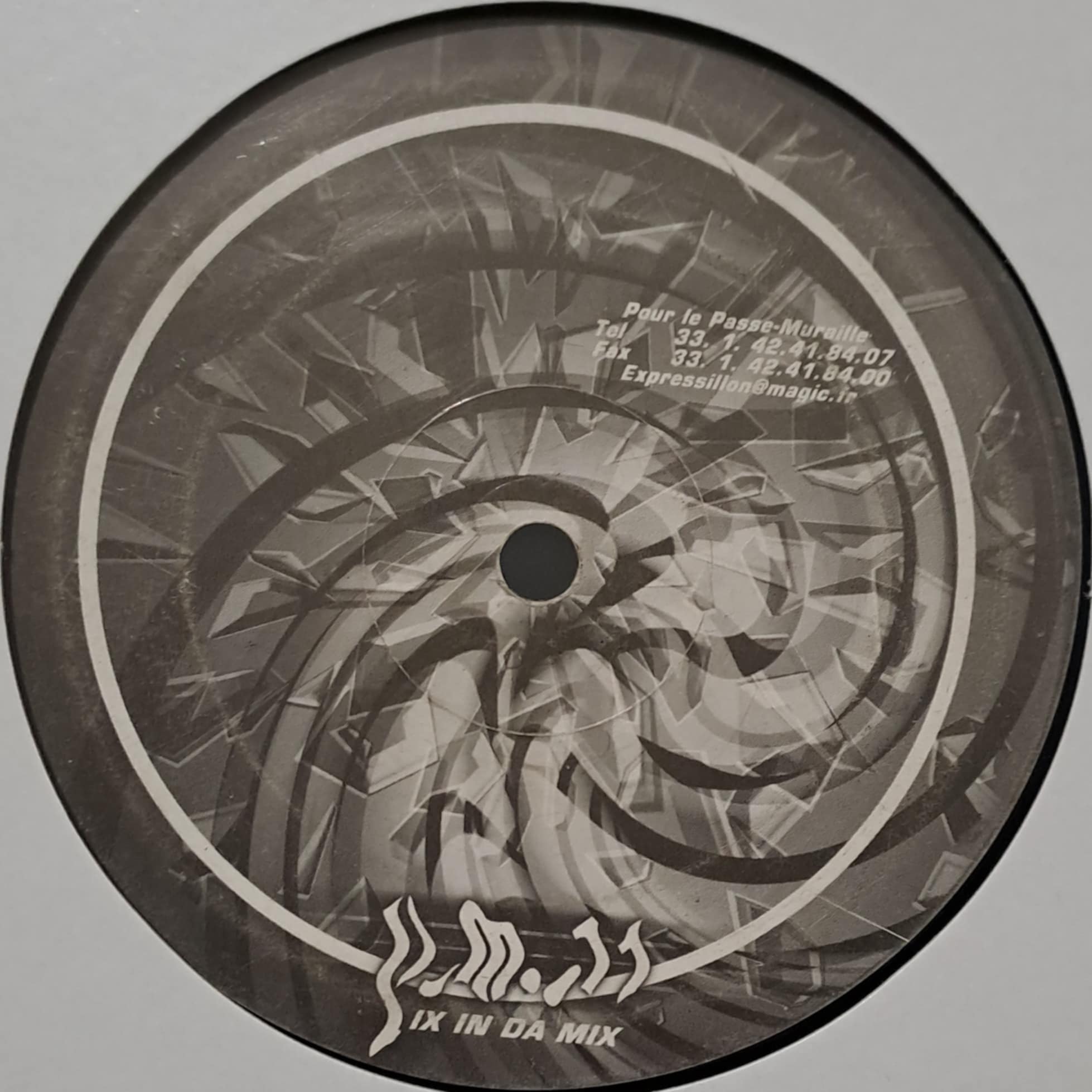 Passe-Muraille 11 - vinyle tribe