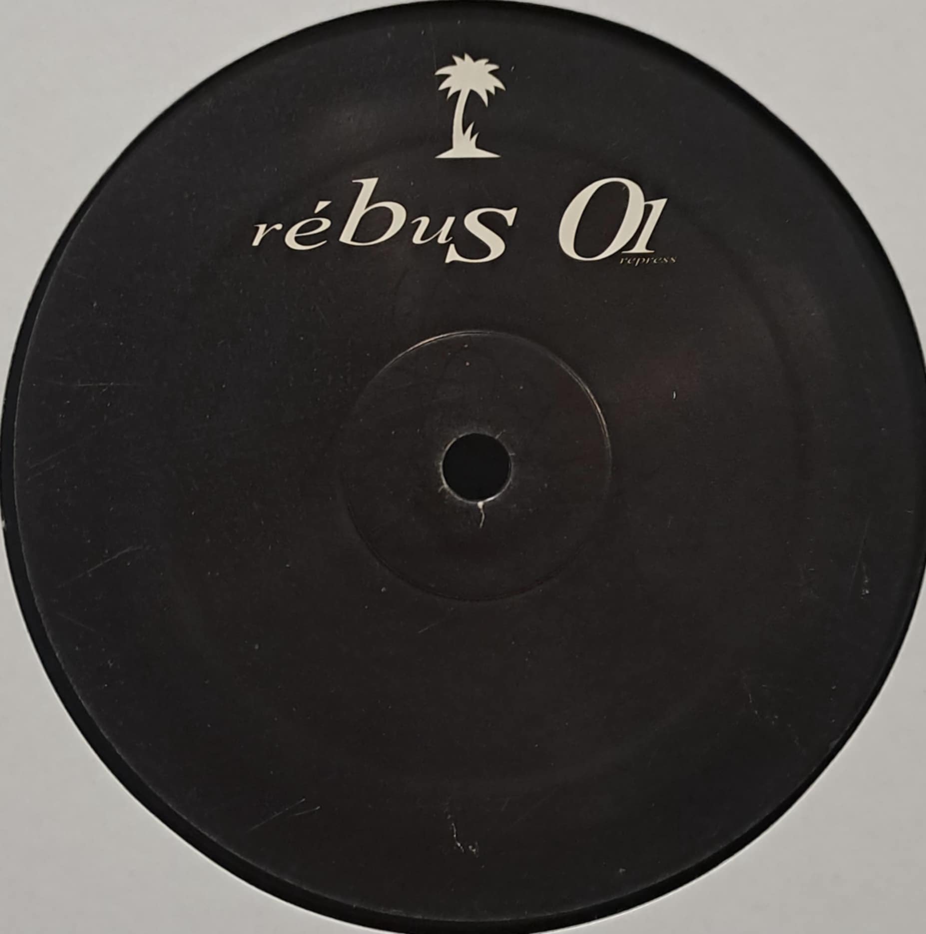 Rebus 01 - vinyle freetekno