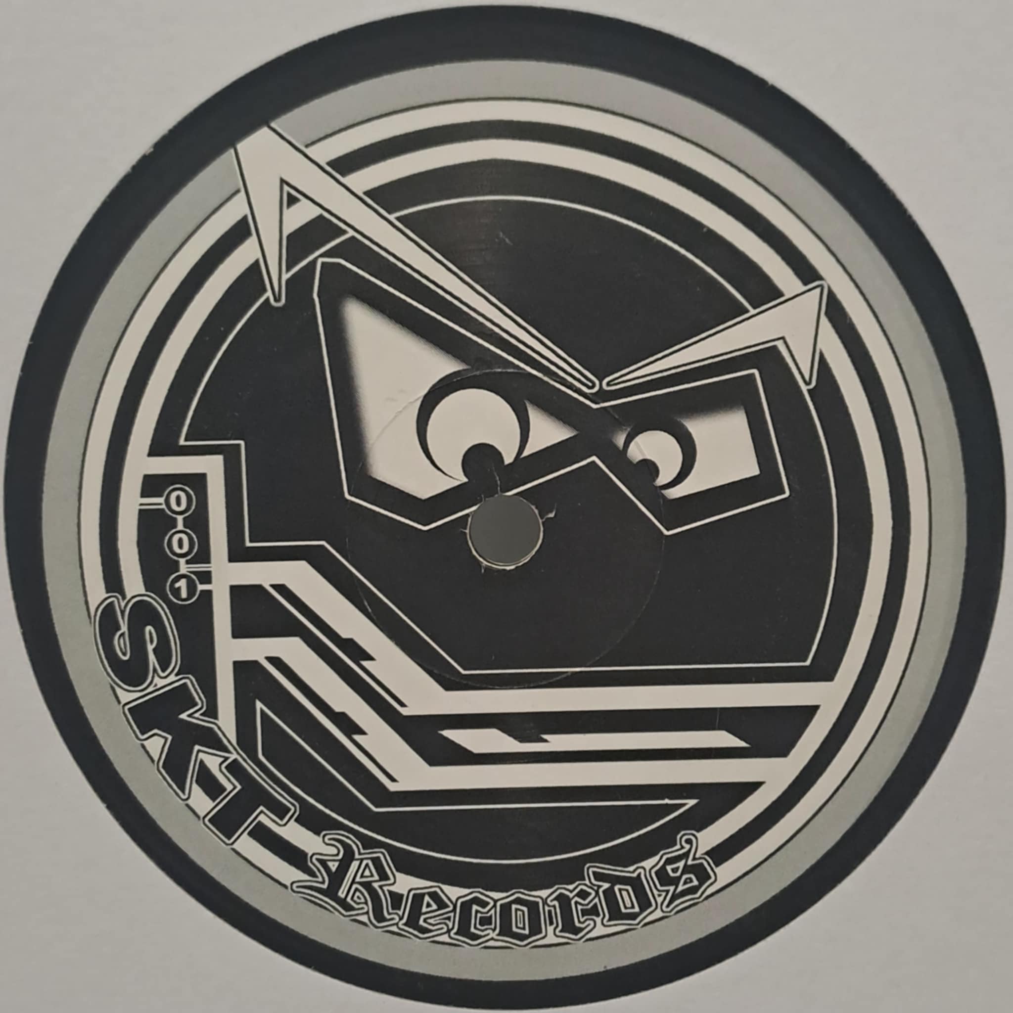 SKT Records 01 - vinyle tribe