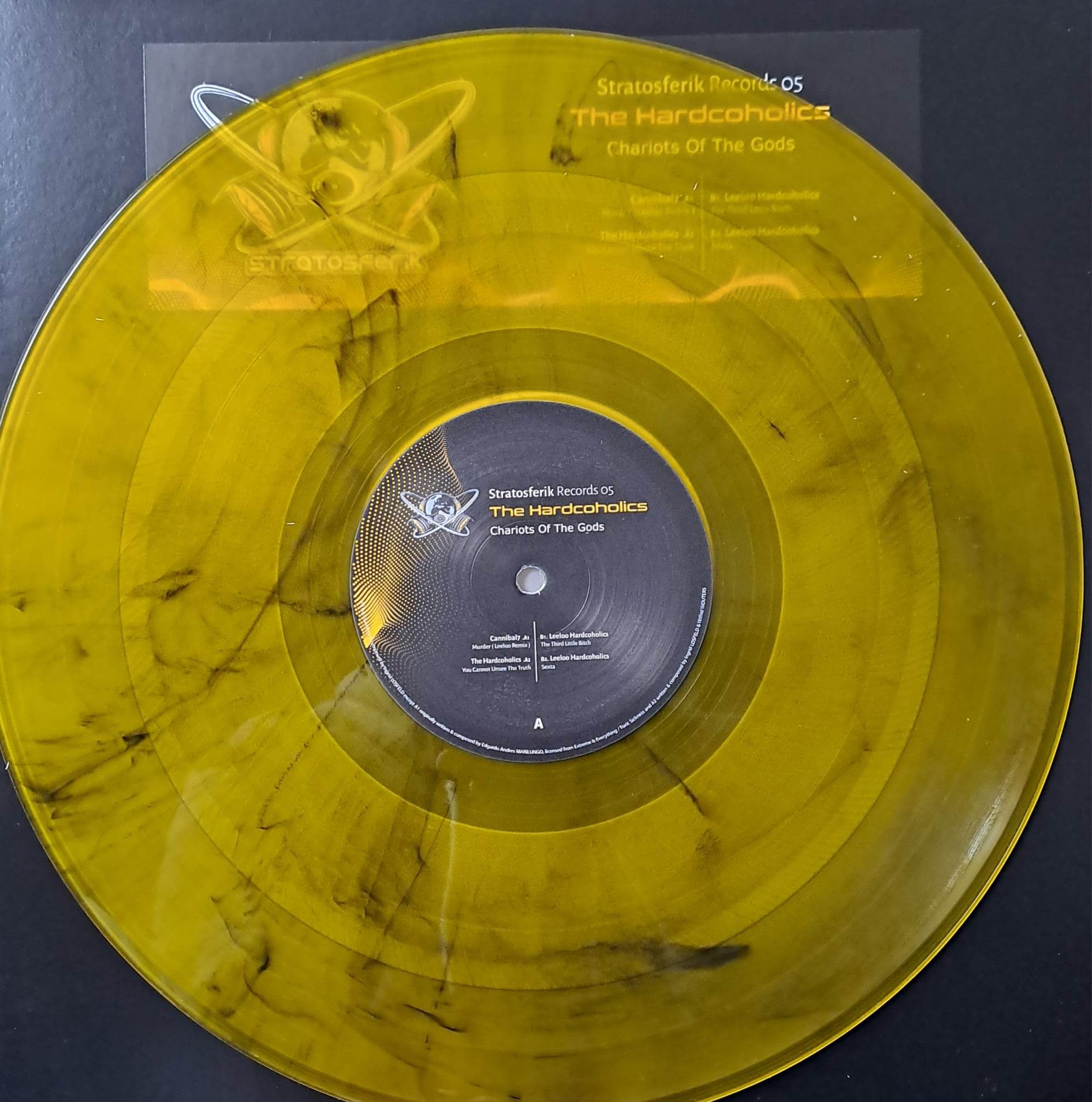 Stratosferik 05 (jaune) (dernières copies en stock) - vinyle hardcore