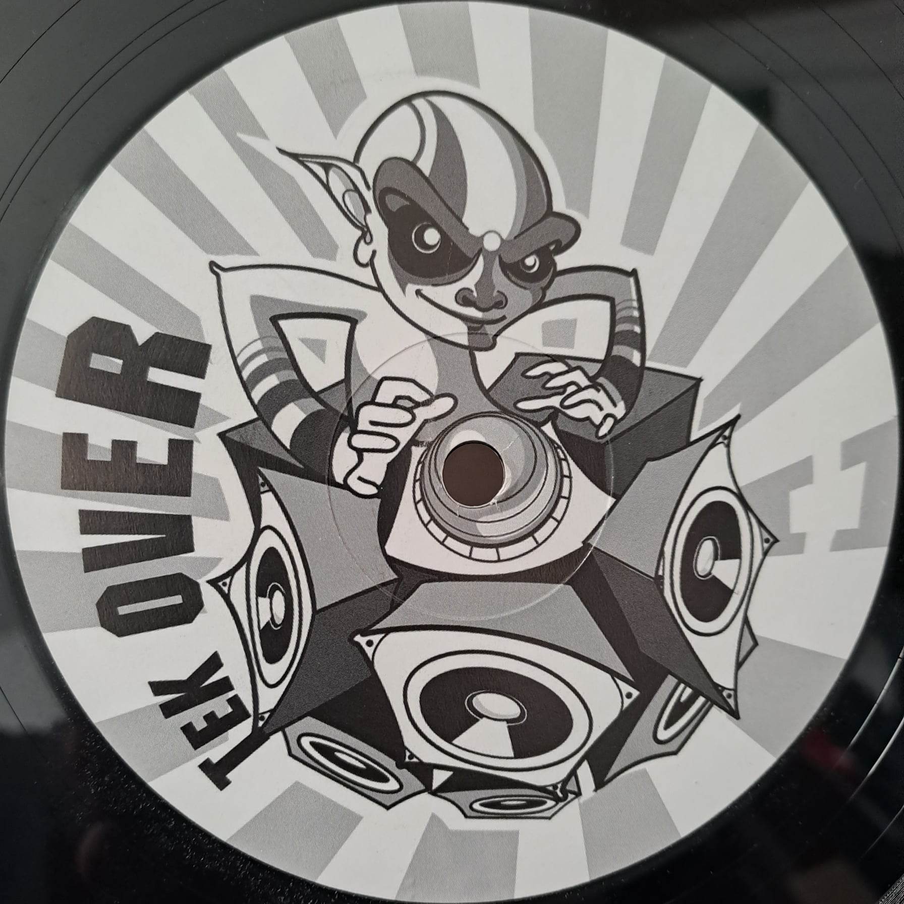Tek Over 04 - vinyle Hardfloor