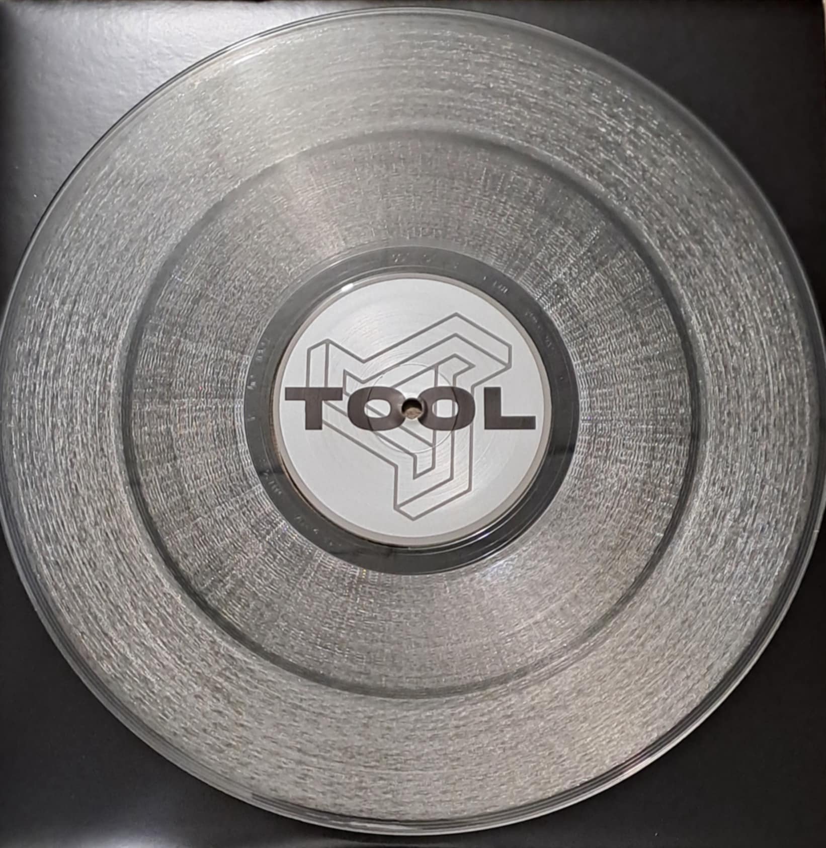 Tool 04 - vinyle freetekno