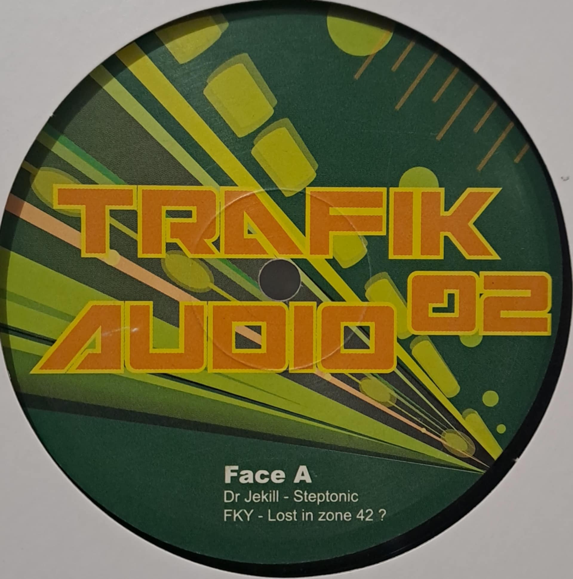 Trafik Audio 02 - vinyle tribe