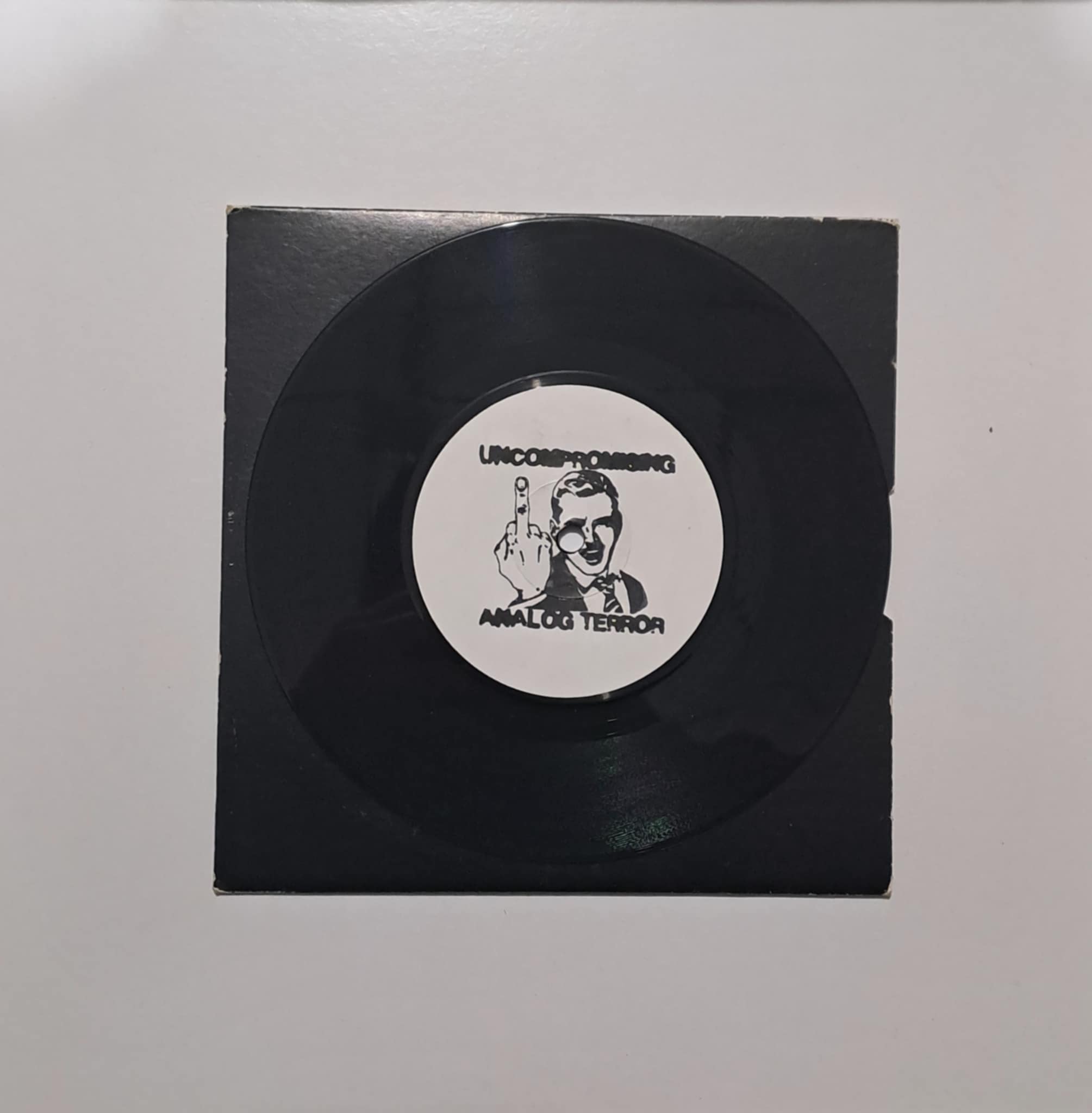 Uncompromising Analog Terror 1 - vinyle acid